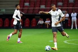 实际上却是 实际上却是